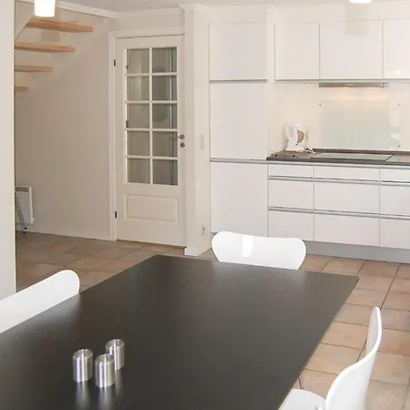 Three-bedroom In Hébergement de vacances