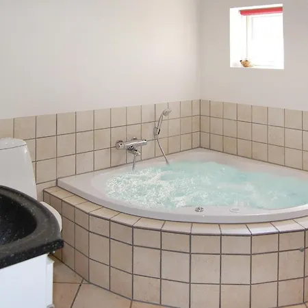 Underbart Hem I Blåvand Med Bastu *